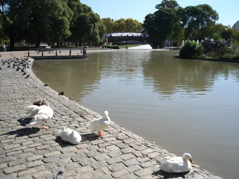 Parque Centenario, Buenos Aires. Фото: Galio, CC BY-SA 3.0, Wikimedia Commons